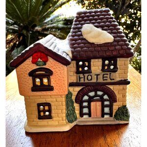 VTG Gift Collection Tea Light Hotel English Tudor Ceramic New Christmas Present